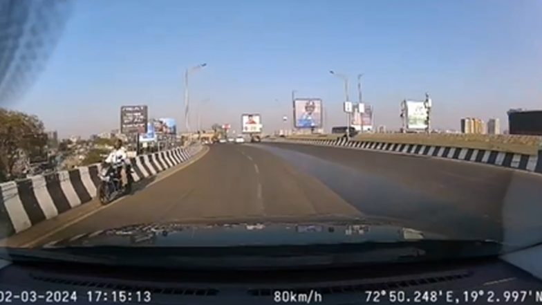 Mumbai: Police Constable Flouts Traffic Rules on Busy Flyover in Bandra, Offence Caught On Dashboard Camera