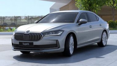 Skoda Superb To Be Re-Launched in India on April 3; Check Expected Price, Specifications and Features
