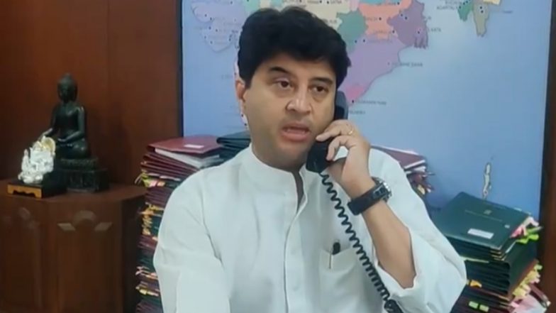 'She Is My Daughter Too': Jyotiraditya Scindia Calls Father of Kidnapped Shivpuri Girl Who Came to Kota For Studies (Watch Video)