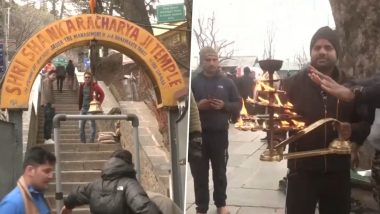 Maha Shivaratri 2024: Devotees Throng Shankaracharya Temple in Srinagar To Celebrate Shivratri (Watch Video)