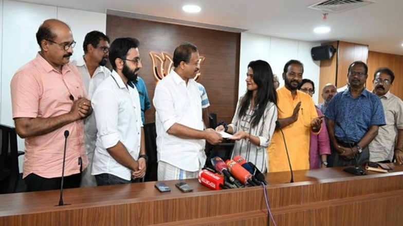 Kerala: Students Evacuated From Ukraine Pay for MoS V Muraleedharan’s Security Deposit for His Lok Sabha Candidature in Attingal (Watch Video)