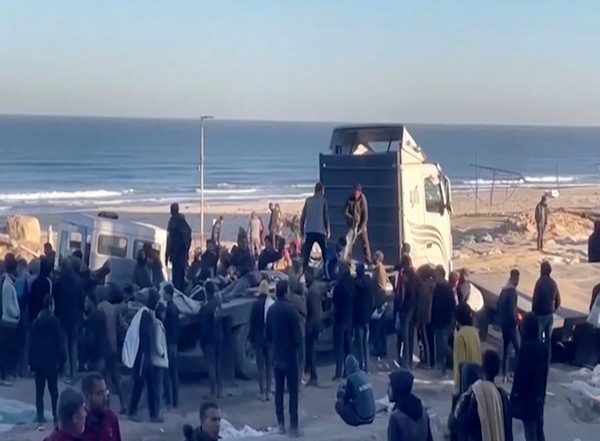 World News | Over 100 Killed in Gaza as Chaos Erupts During Food Distribution