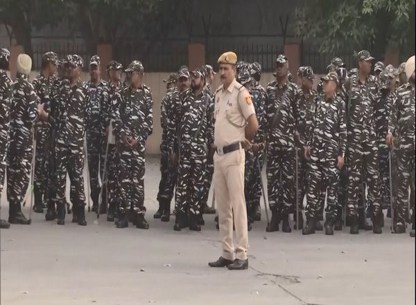 India News | Delhi Police Ramps Up Security Arrangement Ahead of AAP's Protest