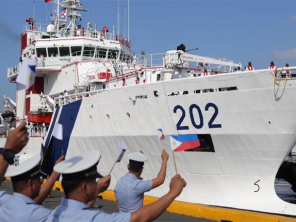 World News | Indian Coast Guard Ship Docks at Manila Port Amid Tensions in South China Sea - Vimarsana News