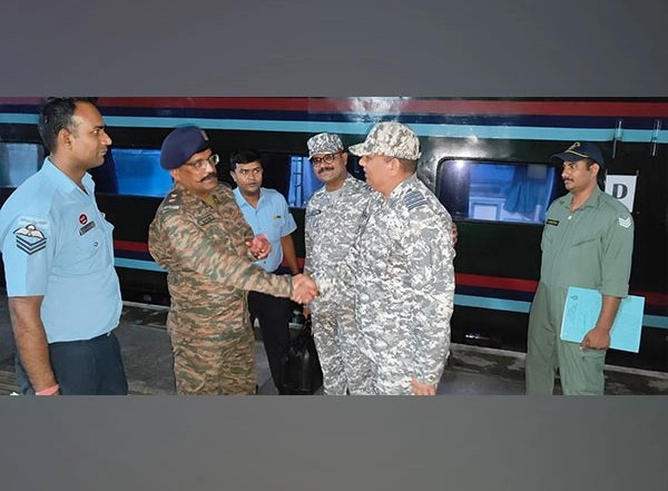 World News | Indian Army Provides Logistic Support to Indian Air Force for Upcoming Exercise Gagan Shakti