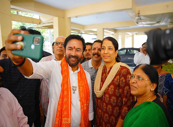 India News | G Kishan Reddy Visits Jublihills as Part of Campaigning for the Upcoming Loksabha Polls