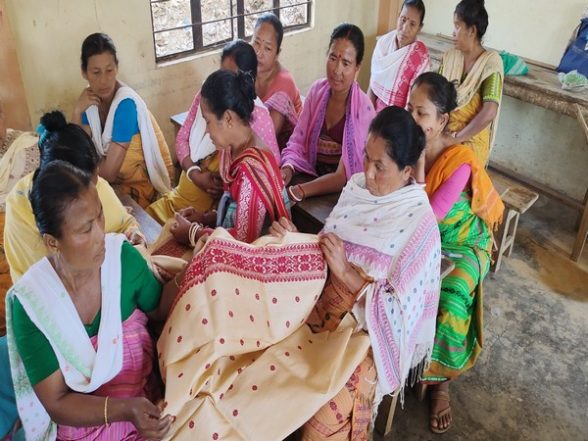 India News | Women's Handloom Skills Fine-tuned in Human Elephant Conflict-hit Meghalaya to Supplement Income - Vimarsana News