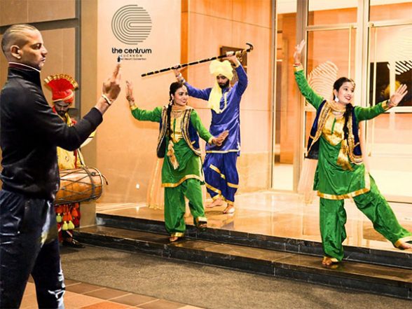Business News | Punjab Kings XI Receive Grand Welcome at The Centrum Lucknow Ahead of Their IPL Clash - Vimarsana News