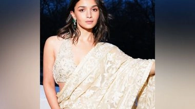 Entertainment News | Alia Bhatt Sings 'Ikk Kuddi' at Her Charity Gala Dinner in London, Fans Also in Awe of Her Saree Look