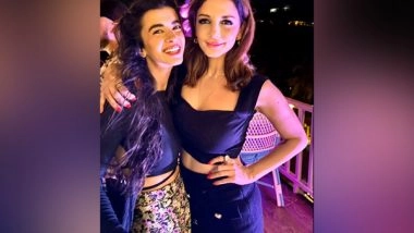 Entertainment News | Hrithik Roshan's Girlfriend Saba Azad Poses with His Ex-wife Sussanne Khan
