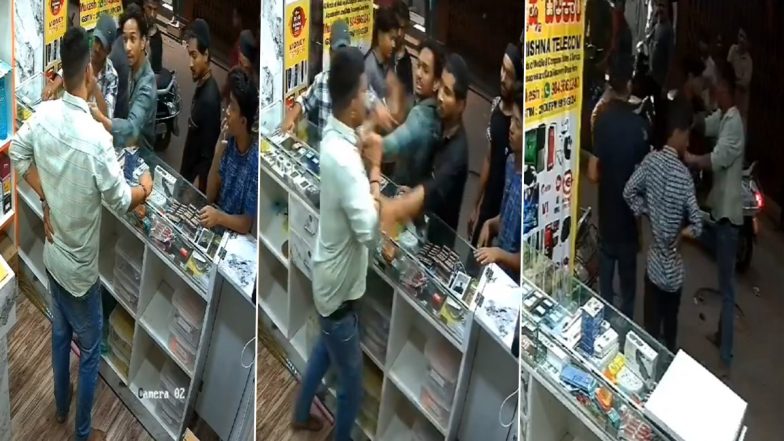 Bengaluru: Shopkeeper Assaulted for Playing Loud Music During Azaan in Siddanna Layout Area, CCTV Video of Attack Goes Viral