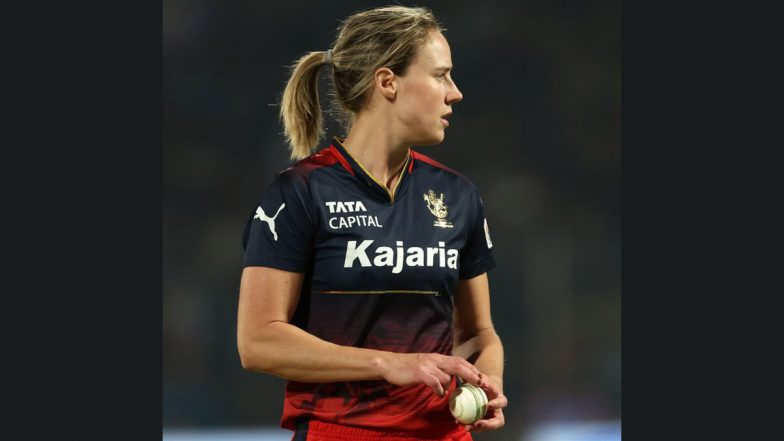 Ellyse Perry Becomes First Cricketer to Pick A Six-Wicket Haul in Women's Premier League, Achieves Feat During MI-W vs RCB-W WPL 2024 Match