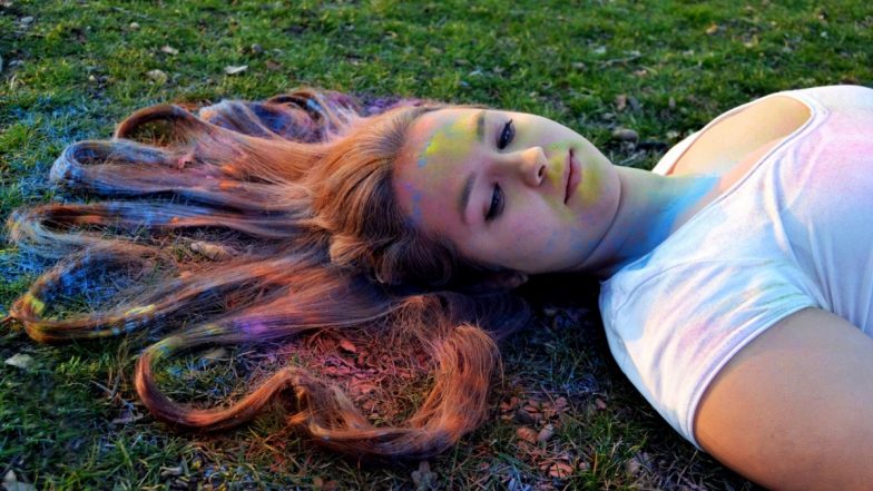 Holi 2024 Hair Care: From Oiling Hair to Using a Protective Serum, 5 Easy Ways To Protect Your Hair From Harsh Holi Colours