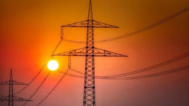 Holi 2024: UPPCL Chairman Asks Discoms to Ensure 24 Hour Uninterrupted Electric Supply in Uttar Pradesh During Festive Period