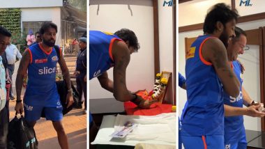 Hardik Pandya Joins Mumbai Indians Camp Ahead of IPL 2024, Offers 'Puja' Alongside Coach Mark Boucher For Blessings (Watch Video)
