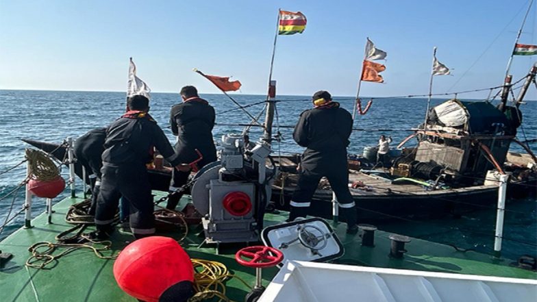 Gujarat: Indian Coast Guard Rescues Crew of Sinking Fishing Boat Near Porbandar (Watch Video)