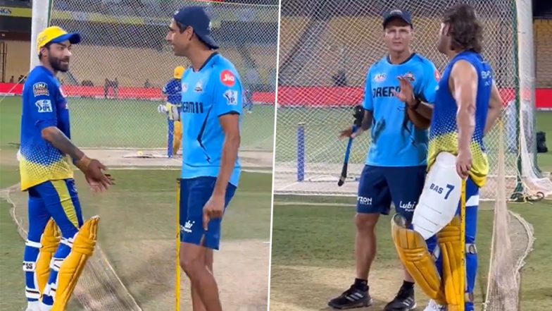 MS Dhoni, Ravindra Jadeja Meet Gary Kirsten, Ashish Nehra During Practice Ahead of CSK vs GT IPL 2024 Match (Watch Video)