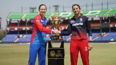 Captains Smriti Mandhana, Meg Lanning Pose With Trophy Ahead of Delhi Capitals vs Royal Challengers Bangalore WPL 2024 Final (Watch Video)