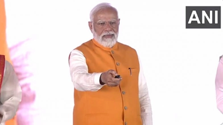PM Modi in Gurugram: Prime Minister Narendra Modi Inaugurates Haryana Section of Dwarka Expressway (Watch Video)