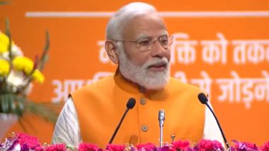 PM Narendra Modi Applauds Spirit of India’s Lakhpati Didis, Distributes 1,000 Kisan Drones to 1,000 NaMo Drone Didis (Watch Video)