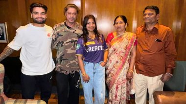 IPL 2024: Rinku Singh and Family Pose With Shah Rukh Khan Post KKR's Win at Eden Gardens (View Pic)