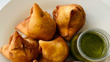 Pune Shocker: Condoms, Gutka and Other Things Allegedly Found in Samosas Served in Canteen of Reputed Company in Pimpri-Chinchwad