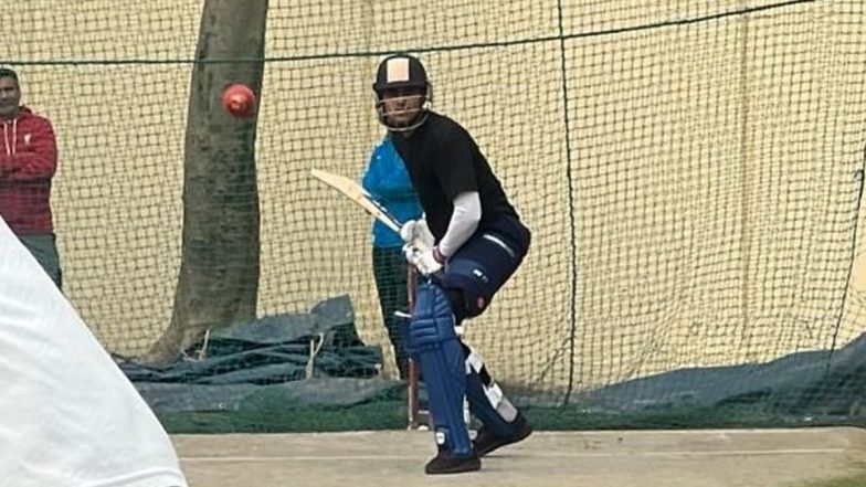 Shubman Gill Sweats it Out in Net Practice Under Supervision Of His Father Ahead of IND vs ENG 5th Test 2024 (Watch Video)