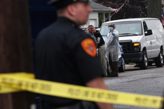 California Shooting: Masked Shooters Kill Four People and Injure Three at an Outdoor Party in King City, Police Say
