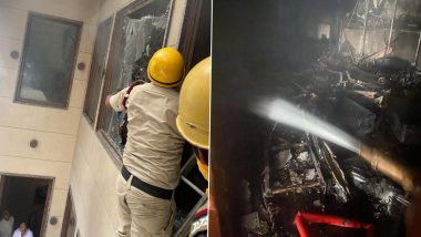 Delhi Fire: Two Sisters Suffocate to Death As Blaze Erupts in Residential Building in Sadar Bazar (See Pics and Video)