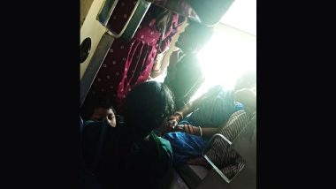 Mother Separates From Toddler While Boarding Train's AC Coach Due to Overcrowding on Doors, Indian Railways Responds After Post Goes Viral