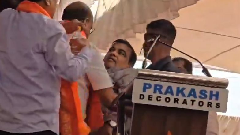 Nitin Gadkari Faints and Collapses on Stage While Addressing Poll Rally in Maharashtra's Yavatmal, Video Surfaces