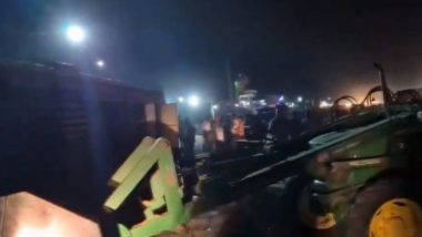 Road Accident in Madhya Pradesh: Bus Carrying Devotees to Mehandipur Balaji Temple Overturns in Morena, 40 Passengers Injured (Watch Videos)