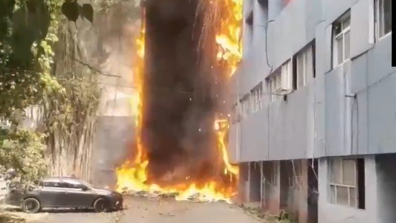 Lucknow Fire: Blaze Erupts in Khanij Bhavan at Gokhale Marg, Firefighting Operations Underway (Watch Video)