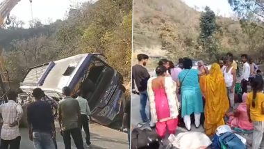 Bus Accident in Himachal Pradesh: Bus Overturns With 52 Passengers Onboard in Kangra, 21 Injured (Watch Video)