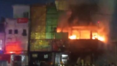 Uttar Pradesh Fire Video: Short Circuit Triggers Blaze at Restaurant in Aligarh, Three Fire Tenders on Scene