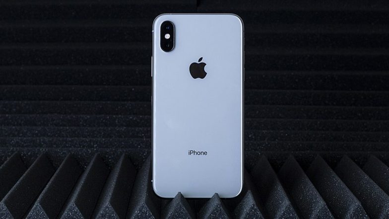 Apple With PLI Scheme Exports iPhones Worth Over Rs 16,500 Crore From India in April-May