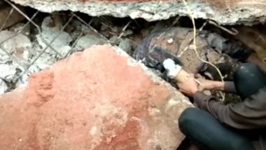 Wall Collapse Near Historic Ahmedabad Site: Two Dead, Three Injured, Vehicles Buried Under Debris	