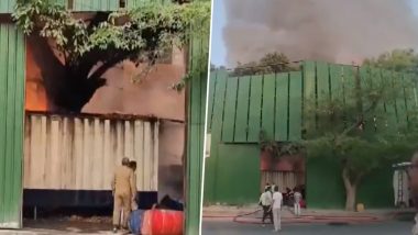 Delhi Fire: Massive Blaze Erupts in Ground Area of Under-Construction Complex of New Central Secretariat (Watch Video)