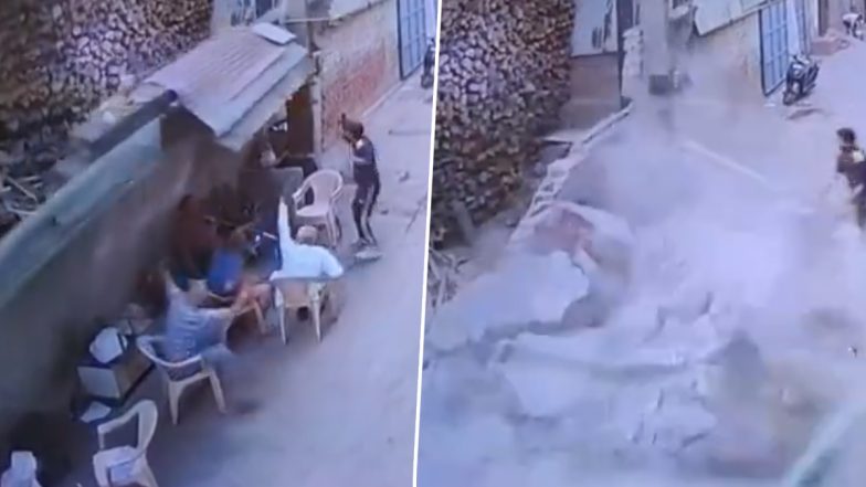 Gurugram Wall Collapse: Girl, 10, Becomes Fifth To Die After Wall Collapses at Cremation Ground in Madanpuri Area
