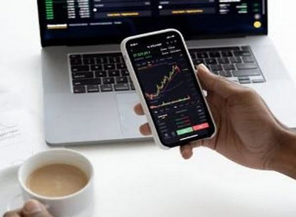 Business News | Stock Market Opens on a Bullish Note: Nifty-Sensex Surge
