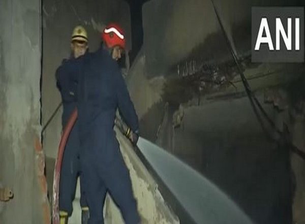 India News | Fire Breaks out at Factory in Delhi's Prahladpur; No Casualties