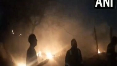 India News | UP: Fire Breaks out at Slum in Ghaziabad