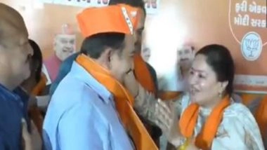 India News | Several AAP, Congress Leaders Join Bharatiya Janata Party in Jamnagar