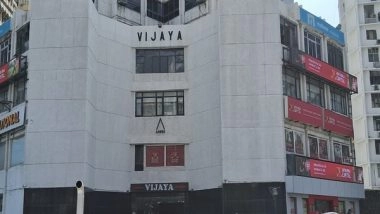 India News | Delhi: 23-year-old Woman Injured Due to Lift Malfunction