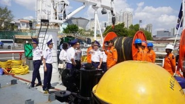 World News | ICG Ship Samudra Paheredar, Vietnam Coast Guard Conduct Joint Training on Marine Oil Pollution Response