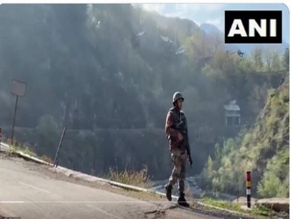 India News | J-K: Army Foils Infiltration Bid Along Uri Border; Operation Underway - Vimarsana News