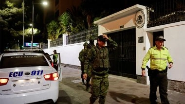 World News | Ecuador Police Storms Mexican Embassy in Quito to Arrest Former Vice President Jorge Glas