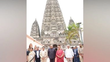 India News | Vice President Jagdeep Dhankhar Offers Prayers at Mahabodhi Temple