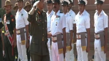 World News | Greek Military Chief General Dimitrios Choupis Receives Guard of Honour in Delhi