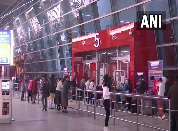India News | Two Passengers Arrested for 'nuclear Bomb' Threat at Delhi Airport